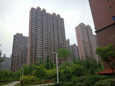 恒泰盛都最新交房动态与巷弄深处的惊喜小店探索